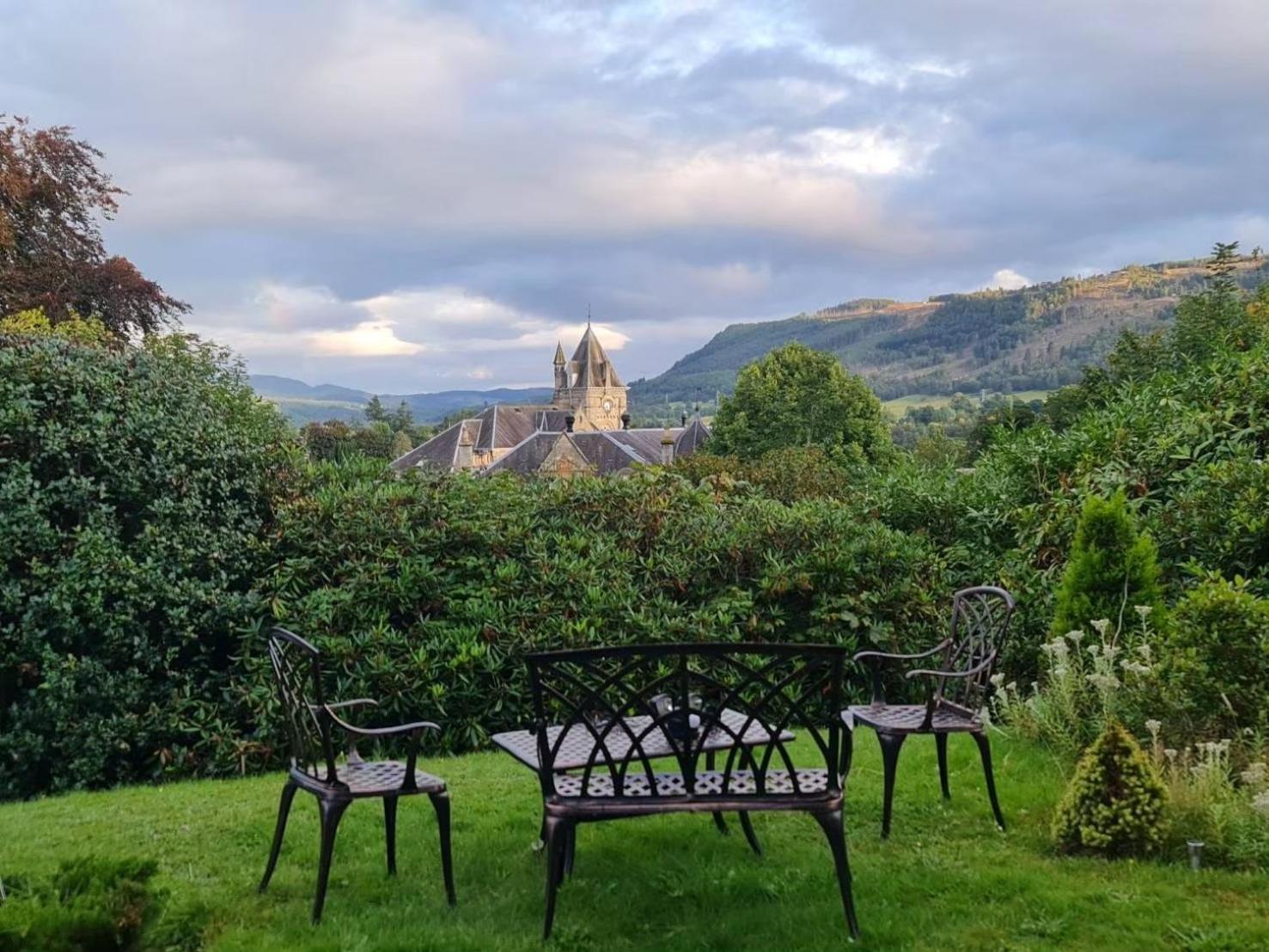 Wellwood Manor Hotel Pitlochry Exterior photo